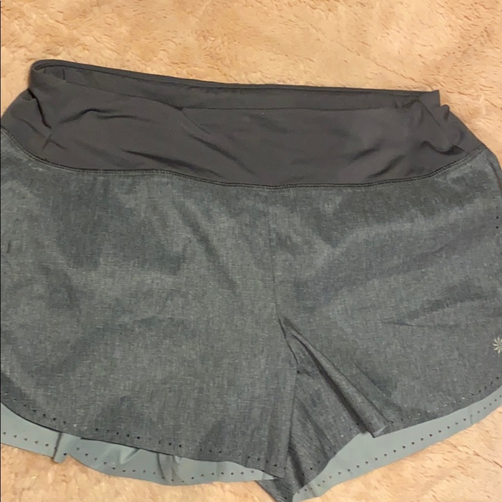 Athleta Run with it 3inch Short
